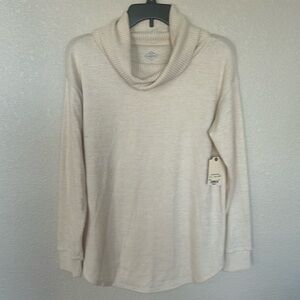 Women’s tan funnel neck thin top size small.